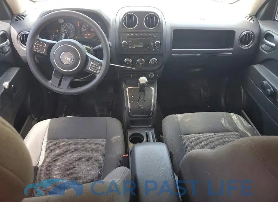 1C4NJPBB0HD132092# 8
