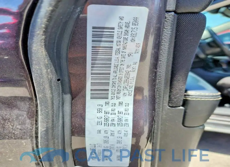 1C4PJLCB9HW653042# 13