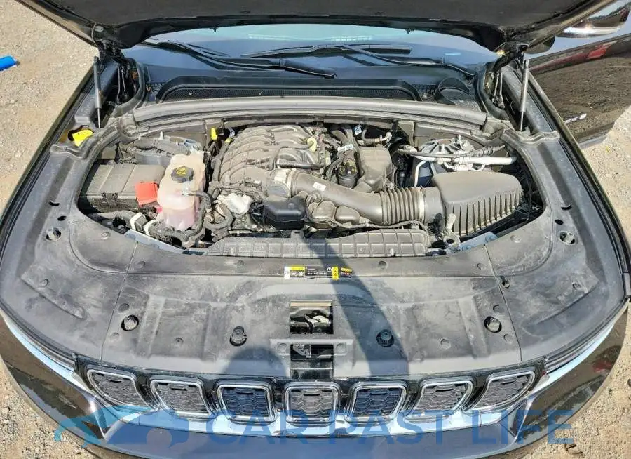 1C4RJHBG4R8599366# 12