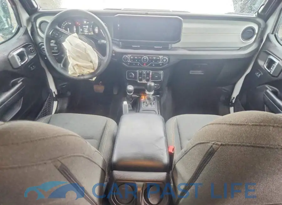 1C4RJXN67RW147792# 8