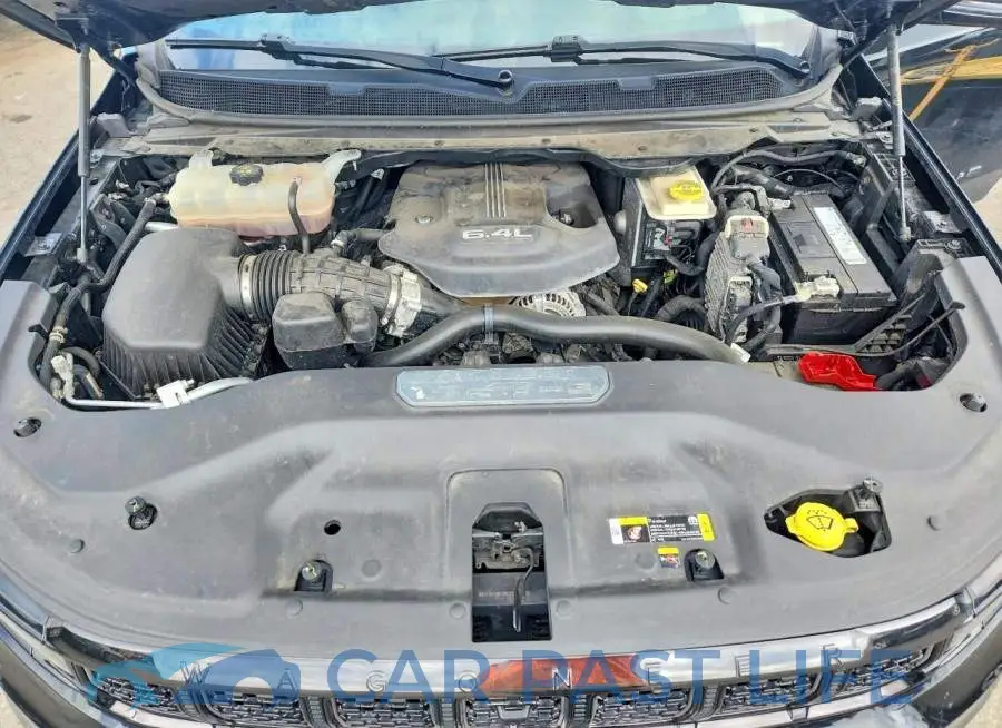 1C4SJVFJ3PS541268# 12