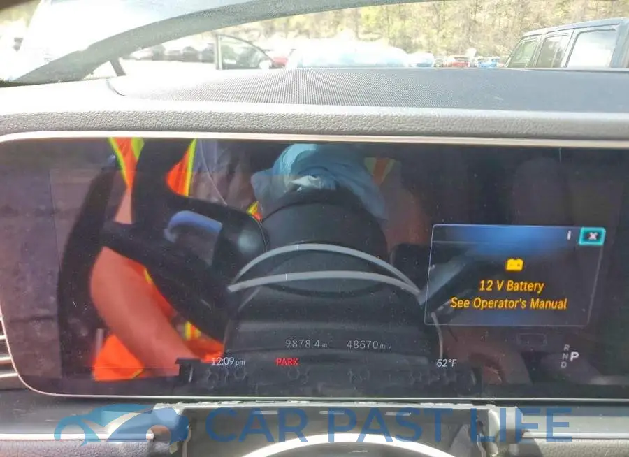 4JGFB4FB4RA975477# 9