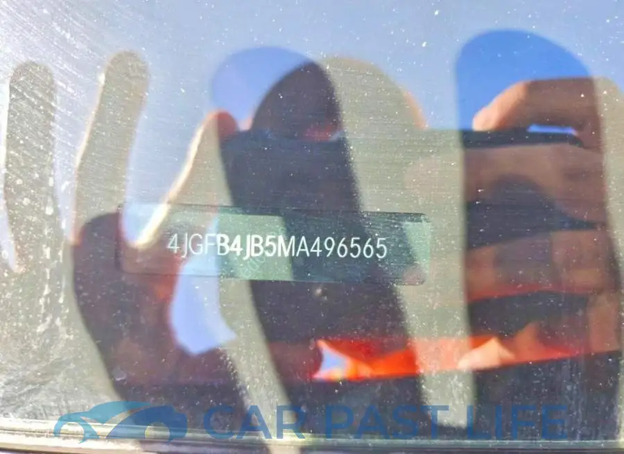 4JGFB4JB5MA496565# 14