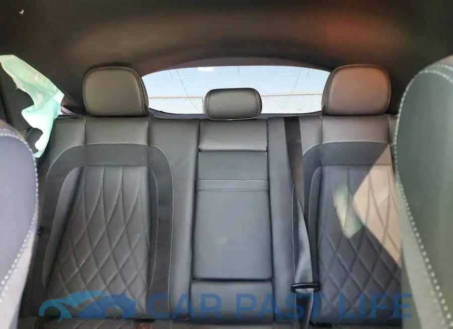 4JGFD6BBXRB215950# 10