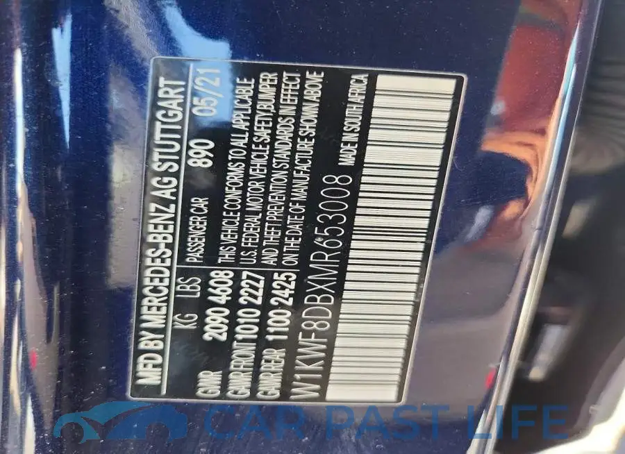 W1KWF8DBXMR653008# 12