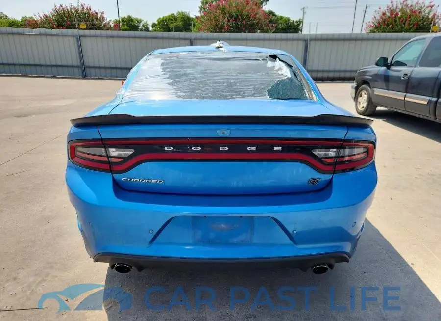 2C3CDXHG5KH678192# 6