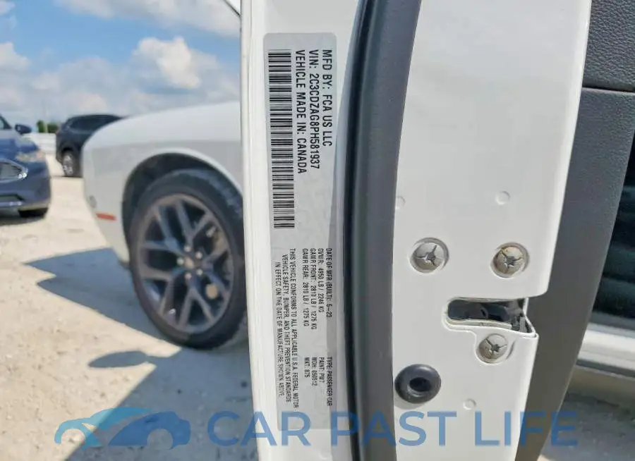 2C3CDZAG8PH581937# 12
