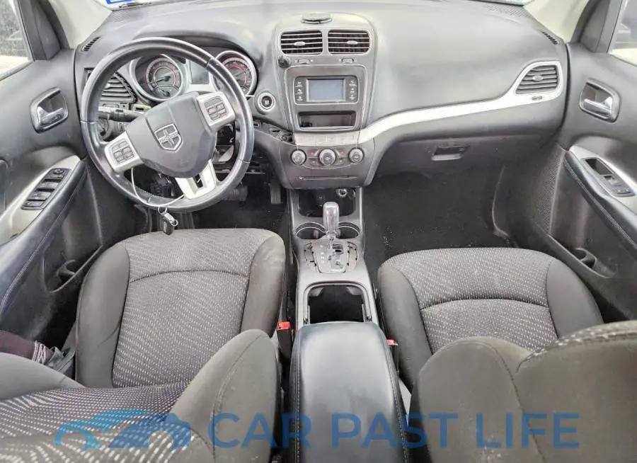 3C4PDCAB0LT278974# 8