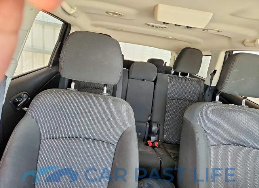 3C4PDCAB7LT251173# 10