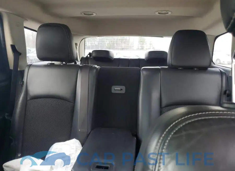 3C4PDCGB7LT268644# 10