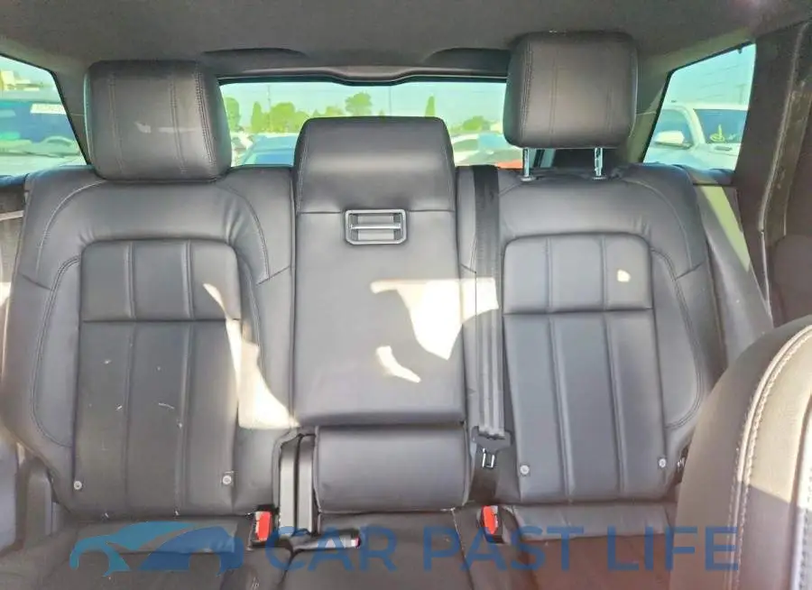 SALWG2RV2KA847558# 10