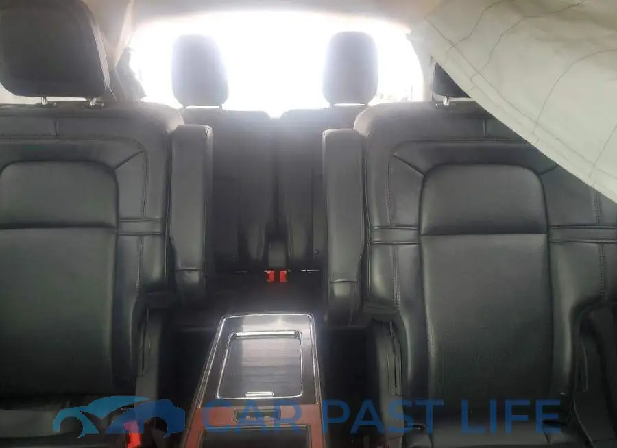 5LM5J7XC2MGL10409# 10