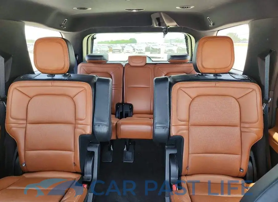 5LMJJ2LT5KEL10386# 10