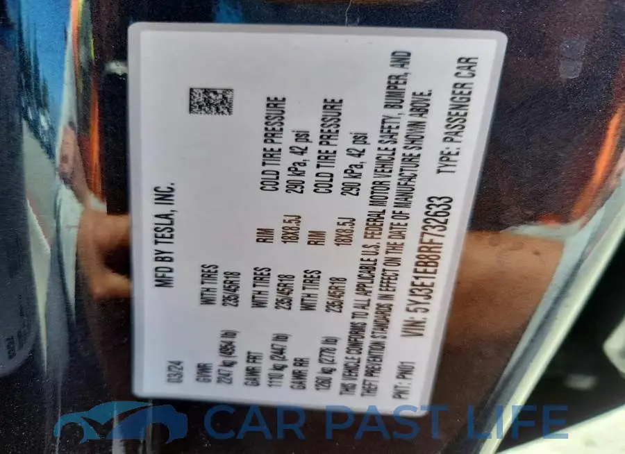 5YJ3E1EB8RF732633# 12