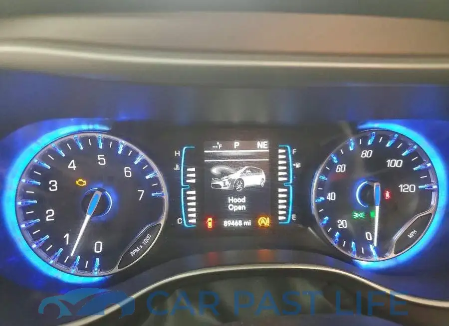 2C4RC1FG5JR113278# 9