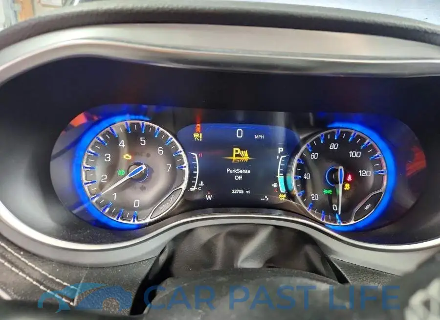 2C4RC1GG5TR185325# 9