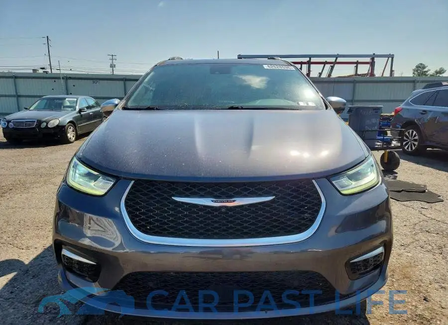 2C4RC3PG7MR606586# 5