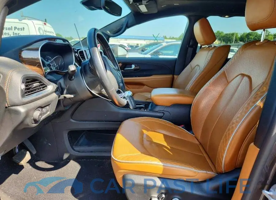 2C4RC3PG7MR606586# 7