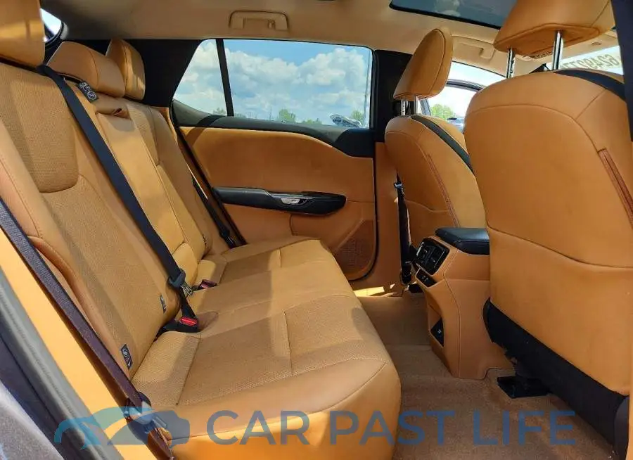 JTJAAAAB9SA028557# 11