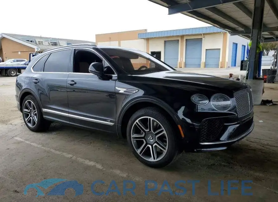 SJAAM2ZV8MC035958# 4