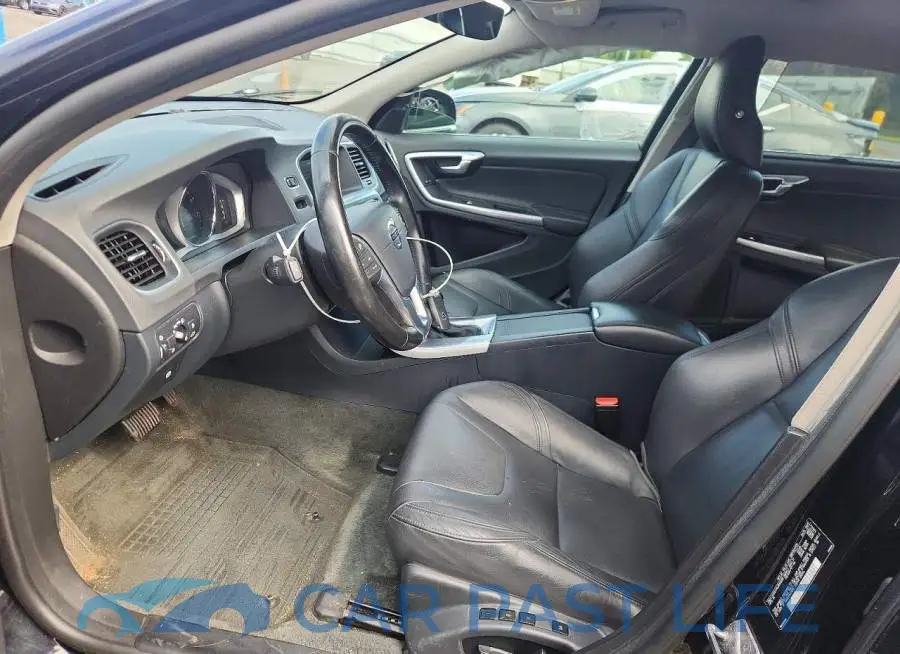 LYV402TM4JB156056# 7