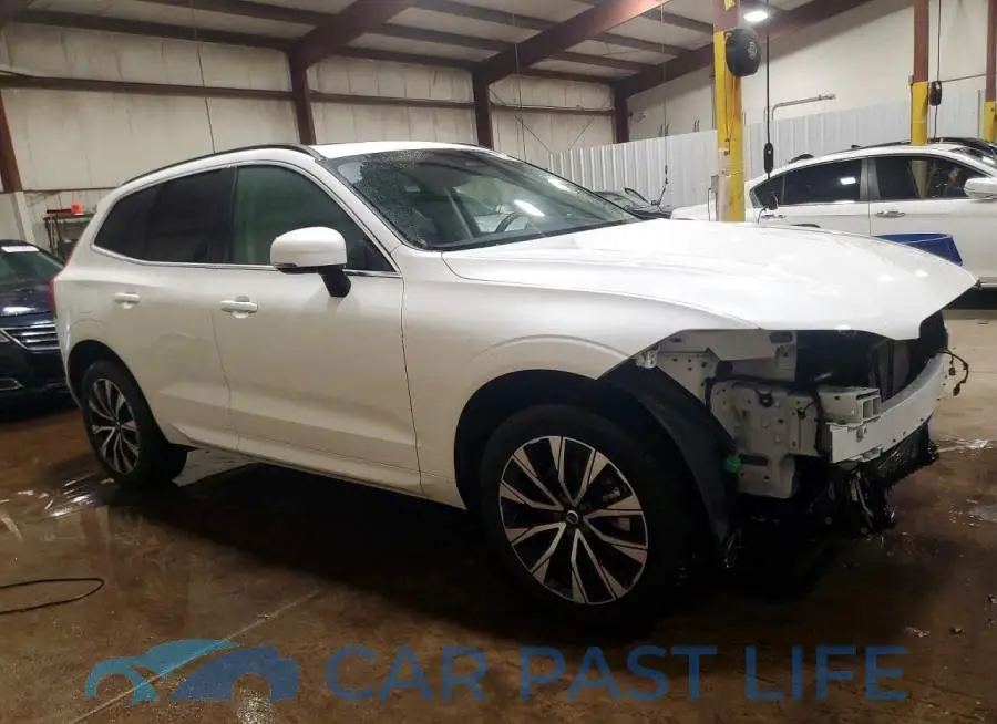 YV4L12RV5P1391149# 4