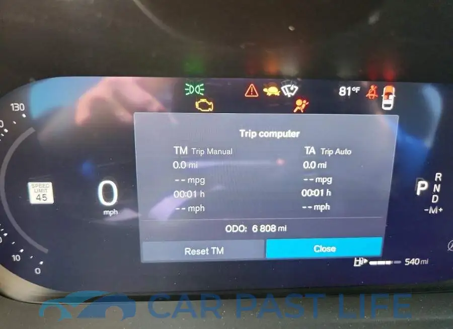 YV4M12RC8S1165330# 9