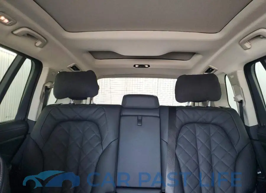 5UX23EM08V9487697# 10
