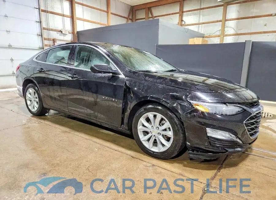 1G1ZD5ST2SF115661# 4