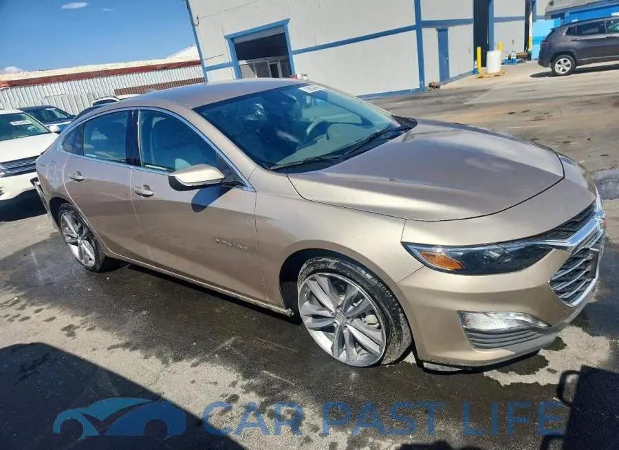 1G1ZD5STXSF151565# 4