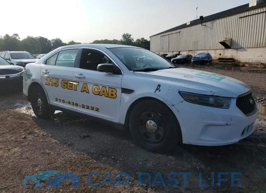 1FAHP2MK3JG137132# 4