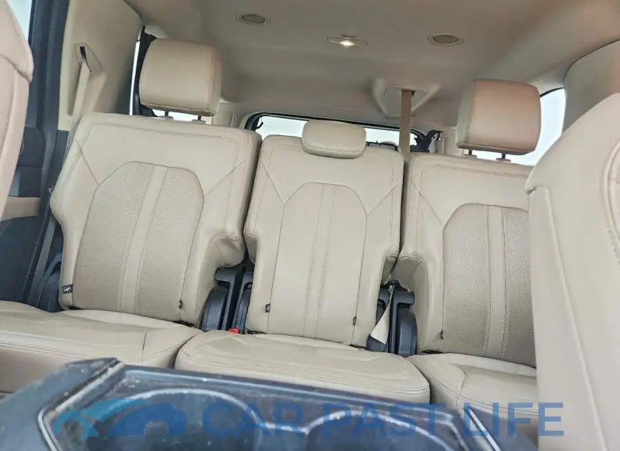 1FMJK1KT2NEA57513# 10