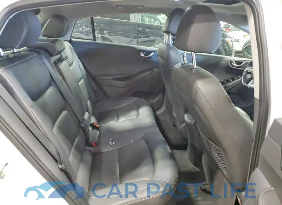 KMHC85LC7JU064938# 10