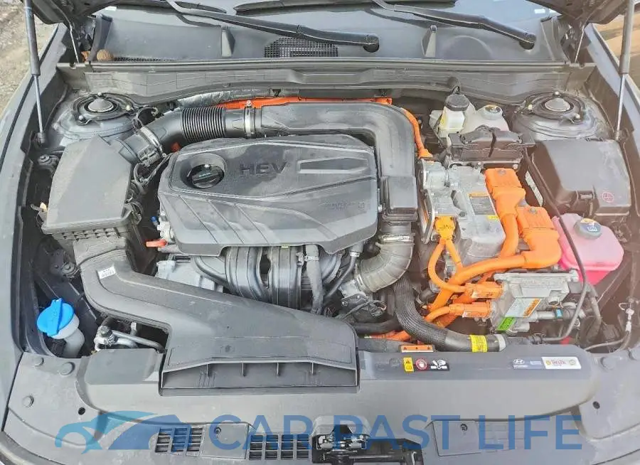 KMHL34JJ3SA129958# 11