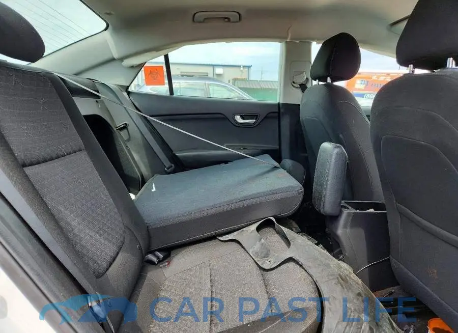 3KPA24AD2PE616789# 10