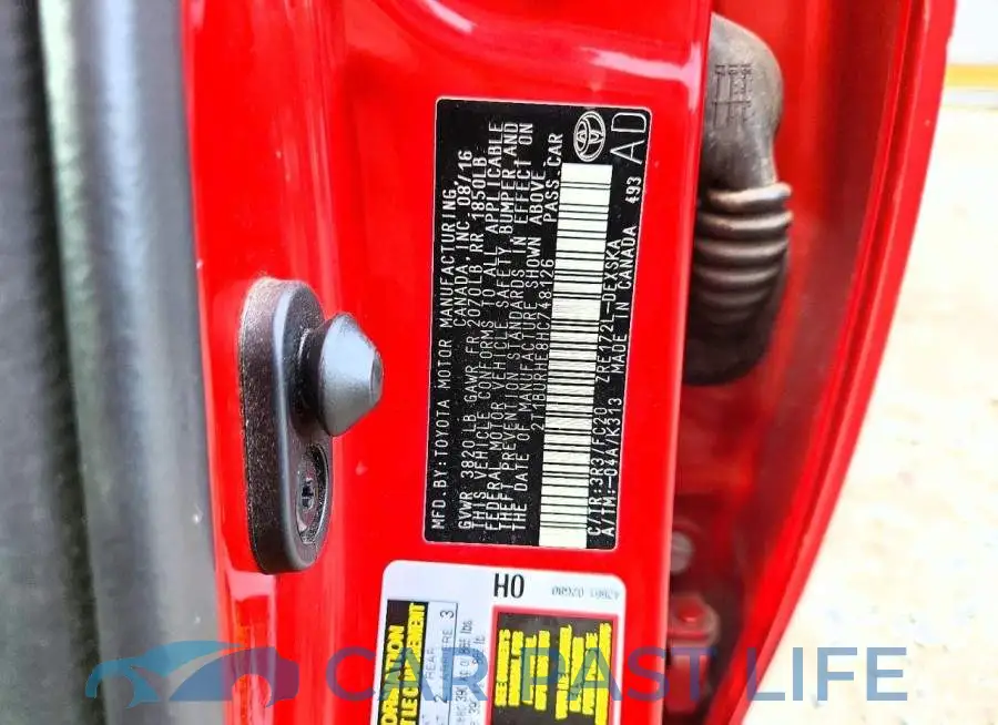 2T1BURHE8HC748126# 12