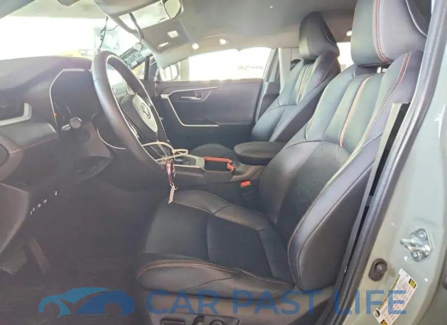 2T3J1RFV1PW350560# 7