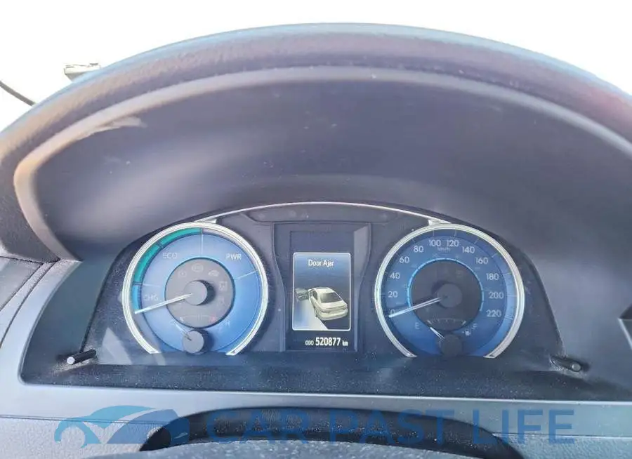4T1BD1FK8HU229019# 9