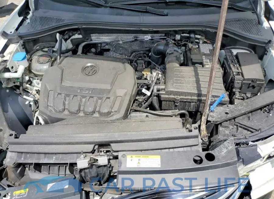 3VV4B7AX2RM054069# 12