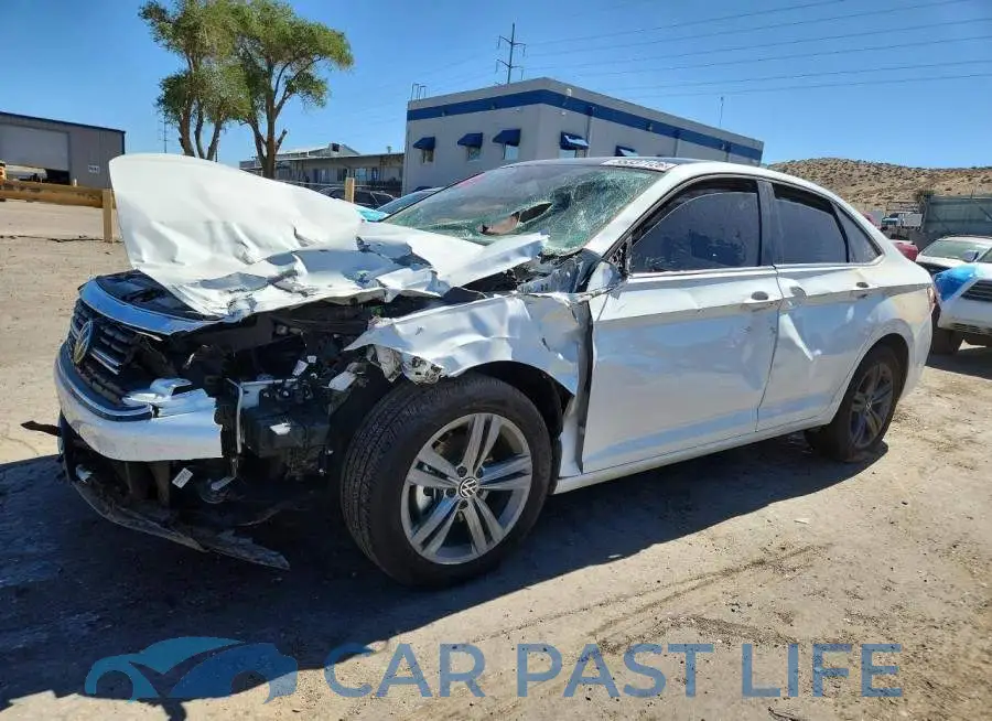 3VW7M7BU0RM097915# 1