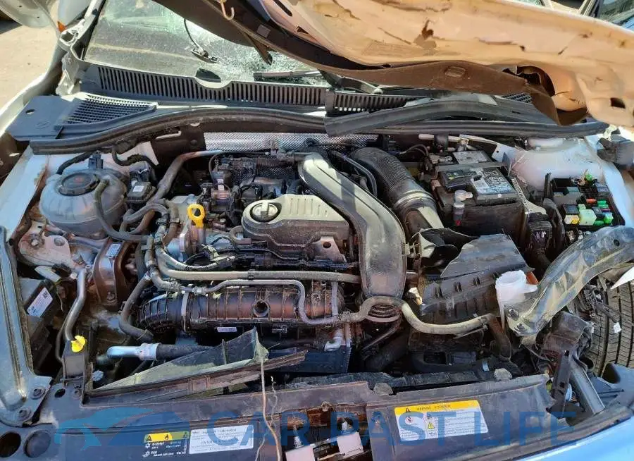 3VW7M7BU0RM097915# 11