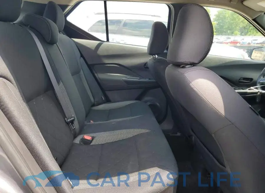 3N1CP5BV7LL560185# 10