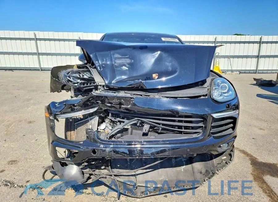 WP1AE2A26JLA71879# 5