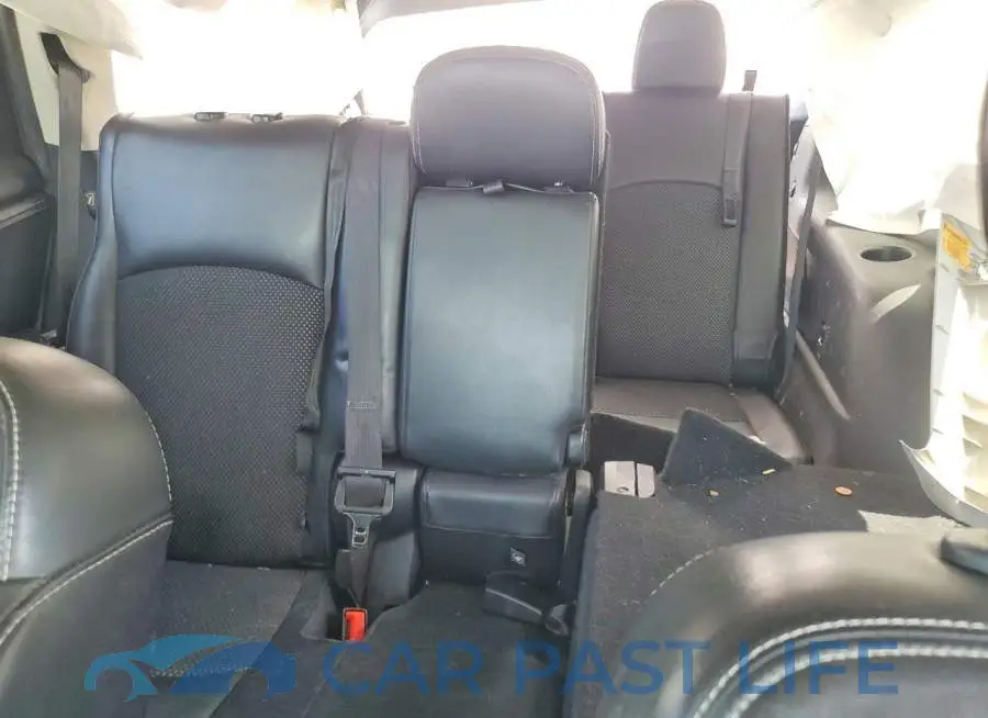 3C4PDCGB3LT201331# 10