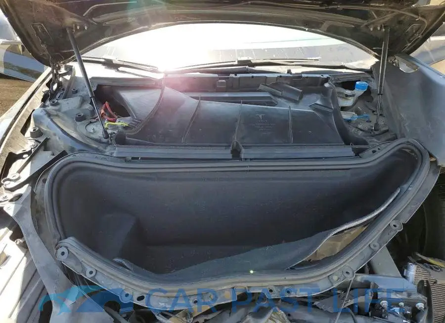 5YJSA1E28JF239840# 11