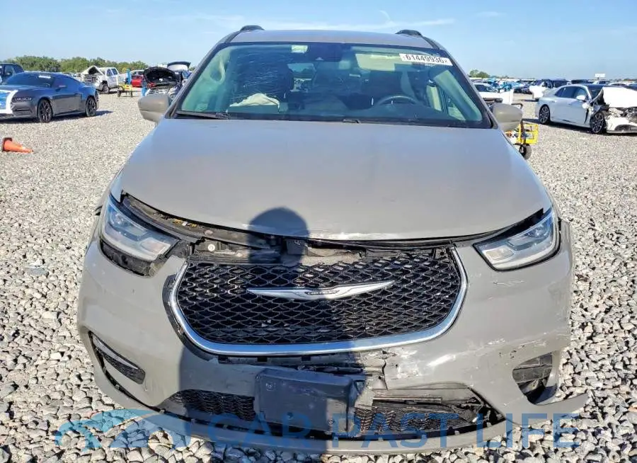 2C4RC1BG5NR162038# 5
