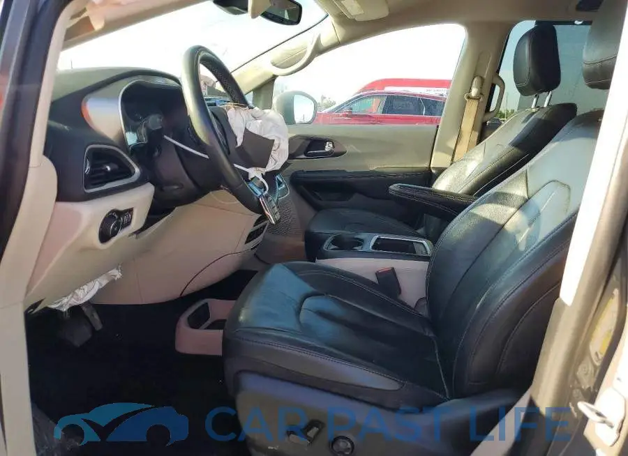 2C4RC1BG5NR162038# 7