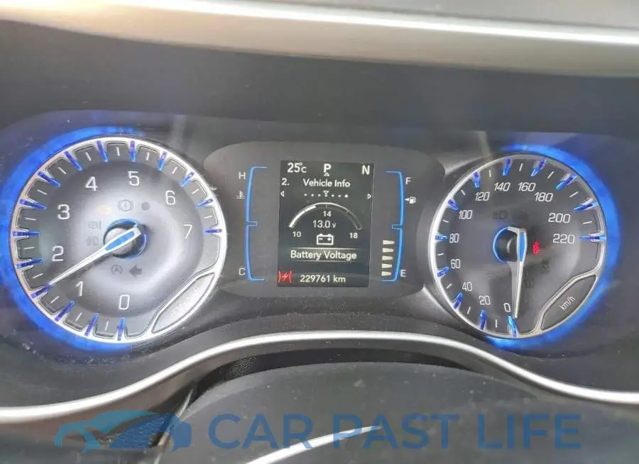 2C4RC1FG1LR137161# 9