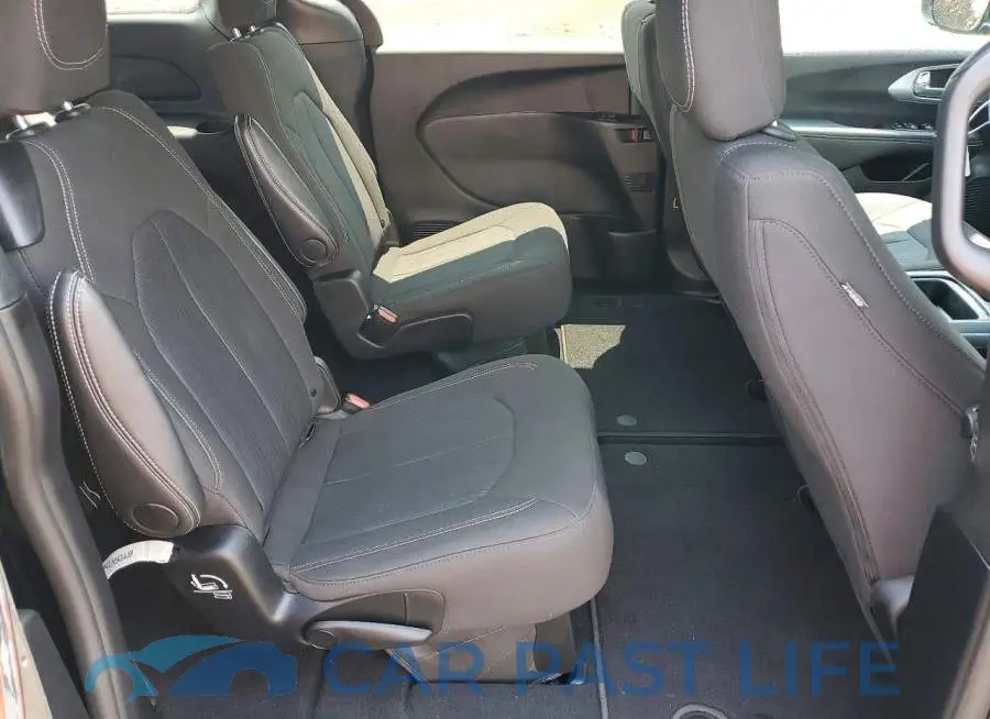 2C4RC1FGXRR154470# 11