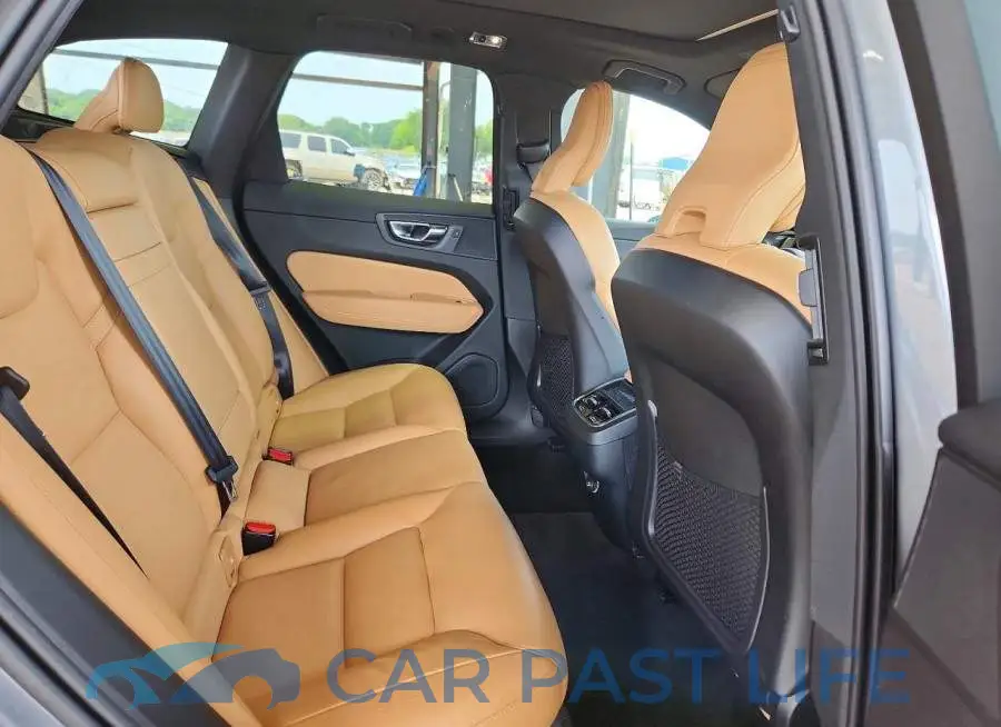 YV4102DL8L1559926# 11